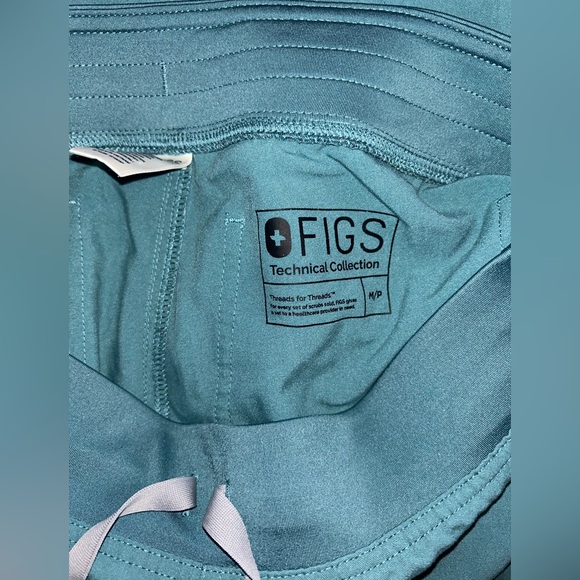 Figs Hydrogreen Scrub Set - Picture 4 of 4